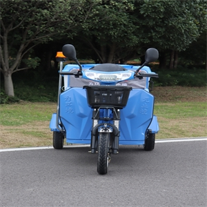 電動(dòng)保潔車  500L塑料桶 DG3500C